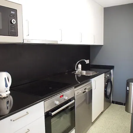 La Plage 4b Apartment *