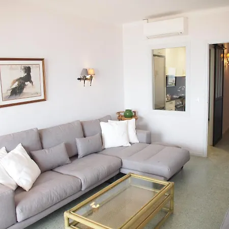 La Plage 4b Apartment *